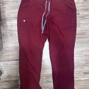 Figs Women's Burgundy Kade Pants